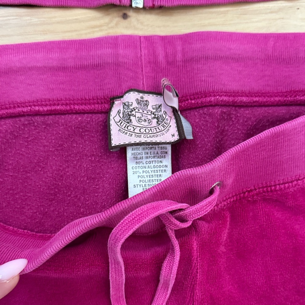 Juicy Couture Velour Hoodie and Pants Set in Deep Magenta Pink Top XL Pant M - Picture 5 of 8